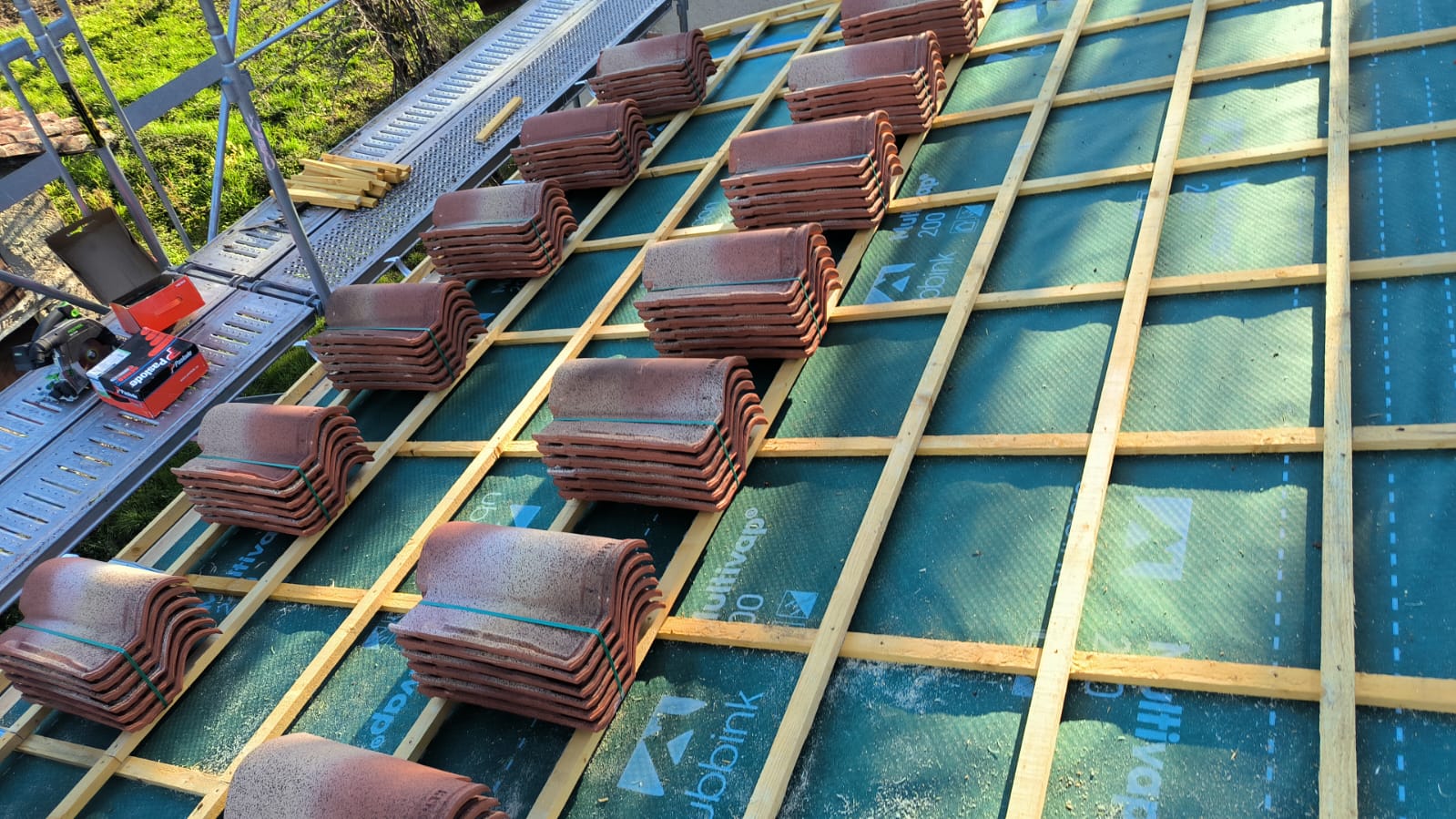 Réfection de charpente et couverture en tuiles médianes - Gaillac