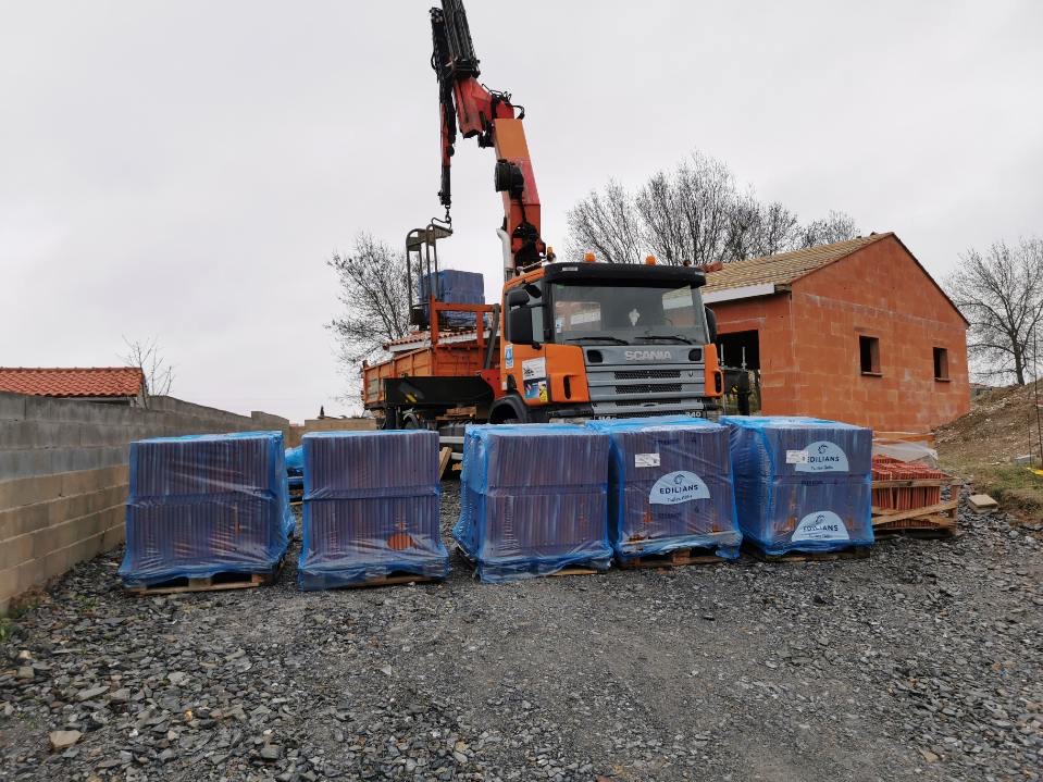 Fermette et tuile en terre cuite – Albi